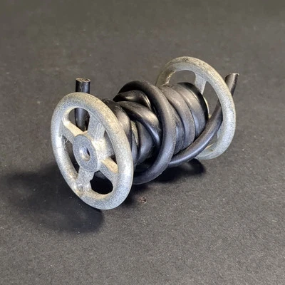 Carrete de carrete de manguera para bomba de camión de bomberos suburbano Tonka #5 Foto 1 de 3