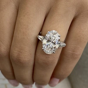 Diamond Women Ring Oval VS1 E IGI Certified 5.5 Carat Lab created 18K White Gold - Picture 1 of 14