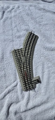 Used Lionel 6-12046 FasTrack O36 Right Hand Remote Switch- No Switch Controller - Image 1 of 4