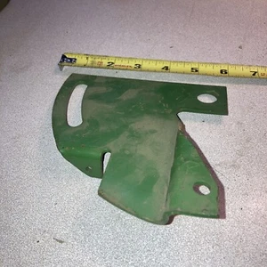 Vintage John Deere adjusting bracket - Picture 1 of 7