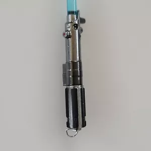 Finn Hot Toys MMS345 The Force Awakens 1/6 STAR WARS Luke or Vader Lightsaber - Picture 1 of 3