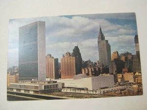 Postal a color de las Naciones Unidas, Nueva York, #P5920 (024-2) - Imagen 1 de 2