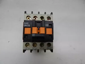 CONTACTOR TELEMECANIQUE CA2 DN22 120V 60HZ BOBINA 2 NO & 2 NC AC 11.6A @ 500V - Imagen 1 de 4