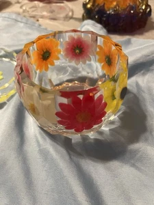 Small Acrylic Flower Pot Dish Trinket Box With Flowers - Picture 1 of 5