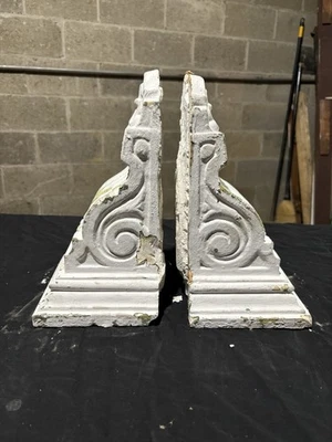 ~ PAR DE MÉNSULAS DE YESO ANTIGUAS 11 PULGADAS DE ALTO ~ SALVAMENTO ARQUITECTÓNICO #23 Foto 1 de 4
