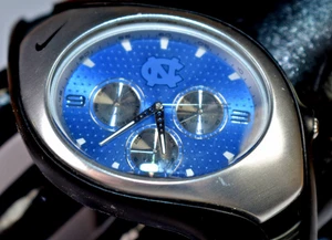 NIKE TRIAX SWIFT WR0091 North Carolina Tar Heels College Watch NEW BATTERY! - Picture 1 of 8