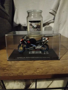 Vintage Rare Aprilia RSV1000 2002 Racing Motorcycle Noriyuki Haga 1:24 Scale - Picture 1 of 5