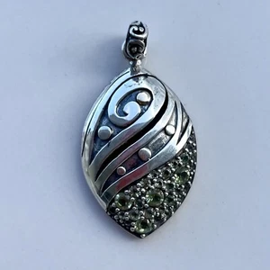 DEVATA Bali Filigree Peridot Sterling Silver 18K Gold Pendant in Box & Pouch - Picture 1 of 4