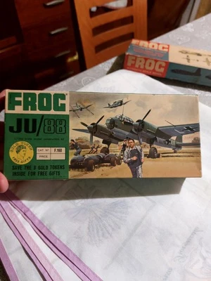 Frog F160 JUNKERS JU/88  MODELLINO AEREO 1/72 1964 - Immagine 1 di 4