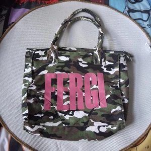 Fergi Camouflage Y2k Style canvas Handbag - Picture 1 of 6