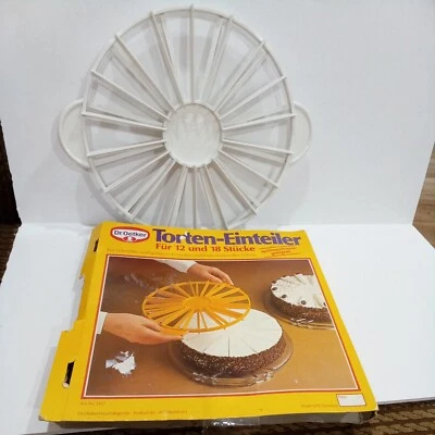 Vintage 2437 Dr. Oetker Cake Divider Made in Germany  12 & 18 Slices. Cut even  - Image 1 of 4