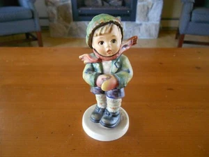 Goebel TMK 6 exclusivo para miembros de Hummel Its Cold 421 - Imagen 1 de 5