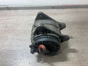2010 RENAULT MEGANE 1.6 PETROL ALTERNATOR 8200660025A BOSCH - Picture 1 of 4