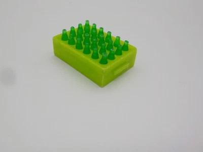 Caja Bandeja Vintage de Botellas de Vidrio Verde Miniatura Casa de Muñecas Juego Camión JAPÓN Foto 1 de 4