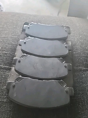 Модели Jeep Cherokee (2014-2022) и Chrysler 200 (2015-2017) - Изображение 1 из 2