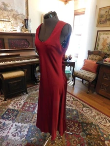 SCHRÄG GESCHNITTEN, ROT FORMELL TAILLIERT, ÄRMELLOS, WEISS HAUS SCHWARZ MARKTKLEID S6 - Bild 1 von 5