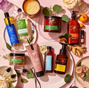 Favorite Bath & Body Works Aromatherapy Scents Gift Set - Lotion/Foam Bath/Mist - Picture 1 of 16