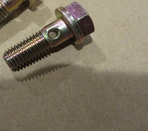 OEM # 94058830 GM GENUINE OEM new DIESEL FUEL WATER EYE BOLT BANJO BOLT 1 piece - Picture 1 of 3