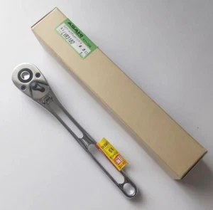 ASAHI 3/8" ULTRA LIGHT RATCHET HANDLE "LIGHTOOL" LVR3180 - Picture 1 of 5
