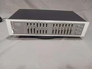 PIONEER  SG-550 GRAPHIC EQUALIZER - Picture 1 of 7