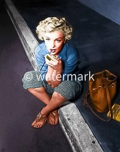 Classic Marilyn Monroe 1950s Pin-Up Actress 8x10 Print - Picture 1 of 1