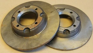 Bremsscheibensatz (2 Stück) vorn Datsun/Nissan Cherry II - Bild 1 von 3