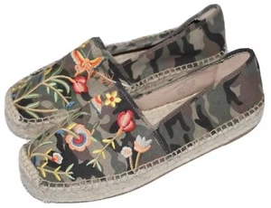New Johnny Was Floral Embroidered Green Camo Espadrille Size 9M Platform Flats - Picture 1 of 10