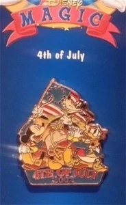 OLD NOC Disney pin 12 Months Of Magic 4th of July Mickey Donald Goofy Patriotic - Picture 1 of 1