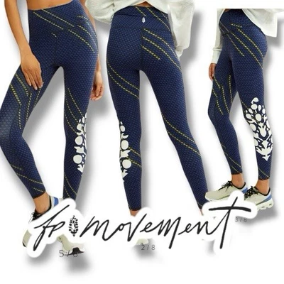 FP Movement Leggings Never Better Free People Graphic Size Small NEW Black Combo - Image 1 of 4