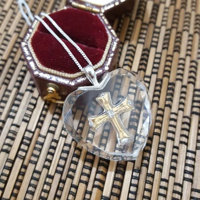 Collar Bradford Plata de Ley 925, Corazón Cristal Diamante Oro Cruz Colgante  Foto 1 de 4