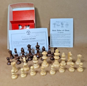 Vintage Pacific Game Company (PGC) CAVALIER CHESSMEN - Imagen 1 de 17