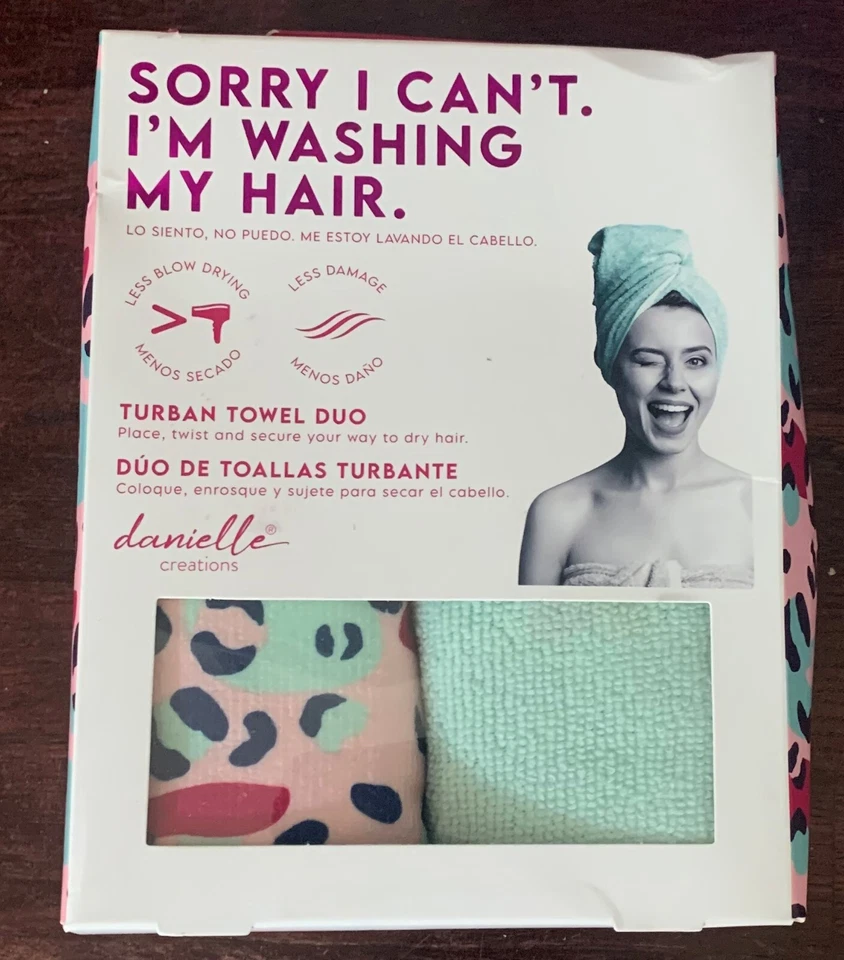 Toalla turbante de microfibra para secado de cabello Danielle Creations Duo Foto 1 de 1