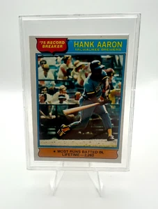 Topps ‘75 Record Breakers #1 Hank Aaron Most Runs Batted in Milwaukee Brewers - Picture 1 of 4