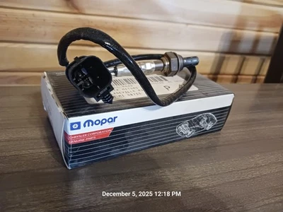 Sensor de oxígeno intrépido Mopar 04607061 Chrysler New Yorker LHS Concorde Dodge Foto 1 de 3