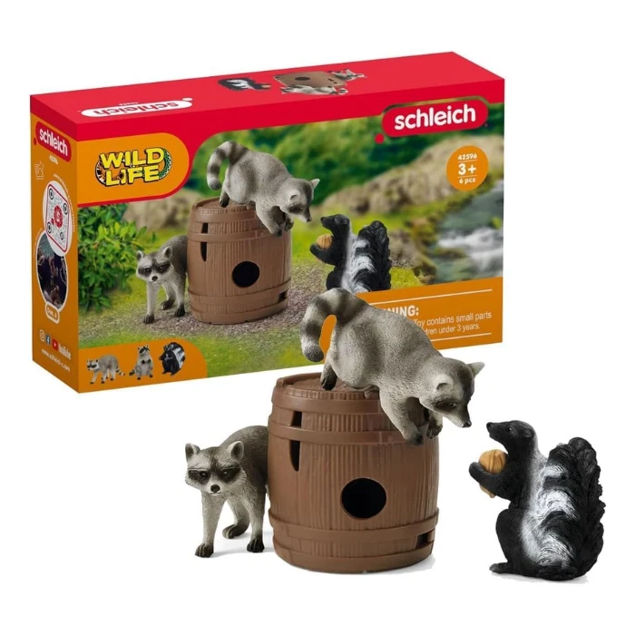 Schleich wild life series 42596 Nutty Mischief Playset Skunk Racoons animals