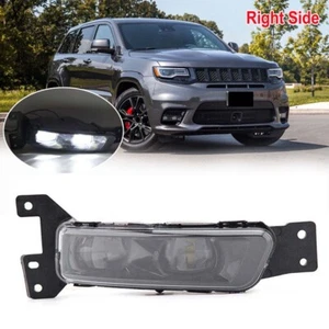 Right Passenger Front Clear LED Fog Light Lamp For Jeep Grand Cherokee 2017-2022 - Picture 1 of 10
