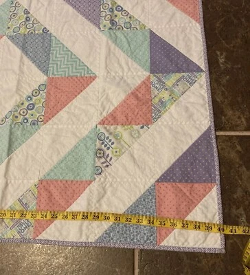 Edredón hecho a mano Diamante 40 X 51 Hermosa manta de bebé de algodón pasteles Foto 1 de 4