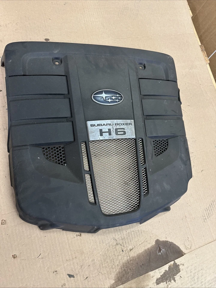 2005 2006 2007 2008 2009 SUBARU LEGACY OUTBACK 3.0 H6 ENGINE COVER OEM Motor - Image 1 of 4