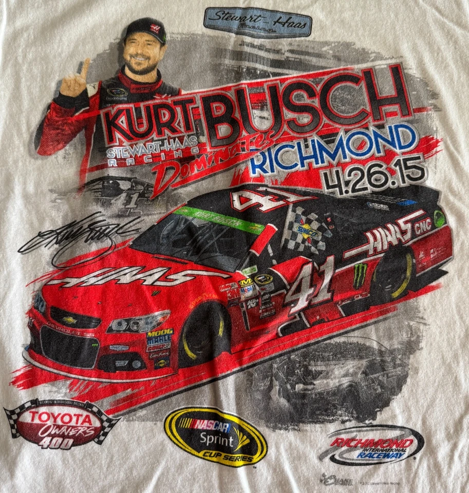 Camiseta Kurt Busch Dominates Richmond 42615 manga corta gráfica Stewart Haas Ra Foto 1 de 3