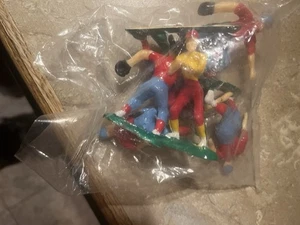 Figuras de béisbol adornos para pasteles de colección nuevo en stock paquete de 6 - Imagen 1 de 2