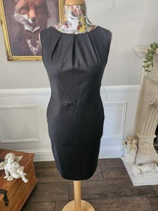 PURE COLLECTION ~ Black Sleeveless Dress ~ Pleated Neckline Size 12 Virgin Wool - Picture 1 of 12