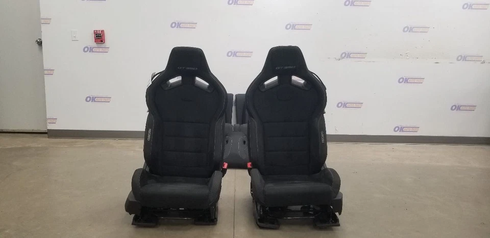 18 FORD MUSTANG SHELBY GT350 COUPE RECARO SEAT SET FRONT REAR BLACK ALCANTARA Foto 1 de 4
