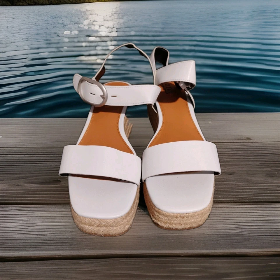 Sandalias/zapatos de mujer con correa blanca a.n.a new approach #9 2 pulgadas de tacón Foto 1 de 4