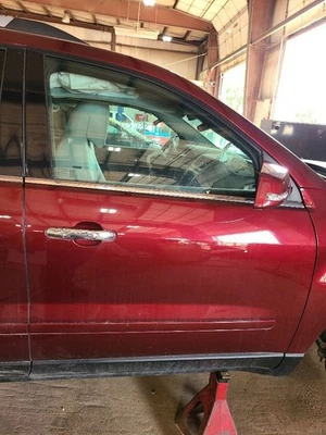 2010-2017 GMC ACADIA RH Passenger Front Door VIN J 11th Digit Limited red - Изображение 1 из 4