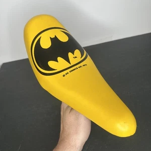 Vintage 1972 DC Comics Batman Mini Banana Seat Yellow Stingray BMX Bike Saddle - Picture 1 of 9