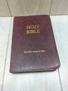 Holy Bible The New American Bible Fireside Study Edition - Foto 1 di 11