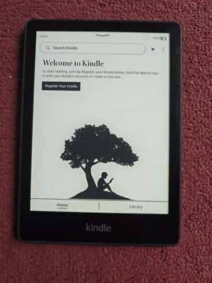 Amazon Kindle Paperwhite 5 (11th Gen) 16GB, WiFi, 6.8", AD VERSION (173) - Image 1 of 4