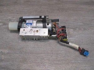 05-11 MERCEDES R171 SLK-CLASS CONVERTIBLE TOP ROOF HYDRAULIC PUMP MOTOR OEM - Picture 1 of 12