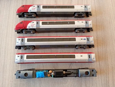 Dapol ND-073B N Gauge Super Voyager 221110 'James Cook' Set. DCC Fitted. Boxed  - Image 1 of 4