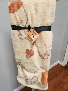 DISNEY WINNIE THE POOH TIGGER PIGLET FRIENDS FAUX RABBIT FUR THROW NWT 50in 70in - Picture 1 of 6